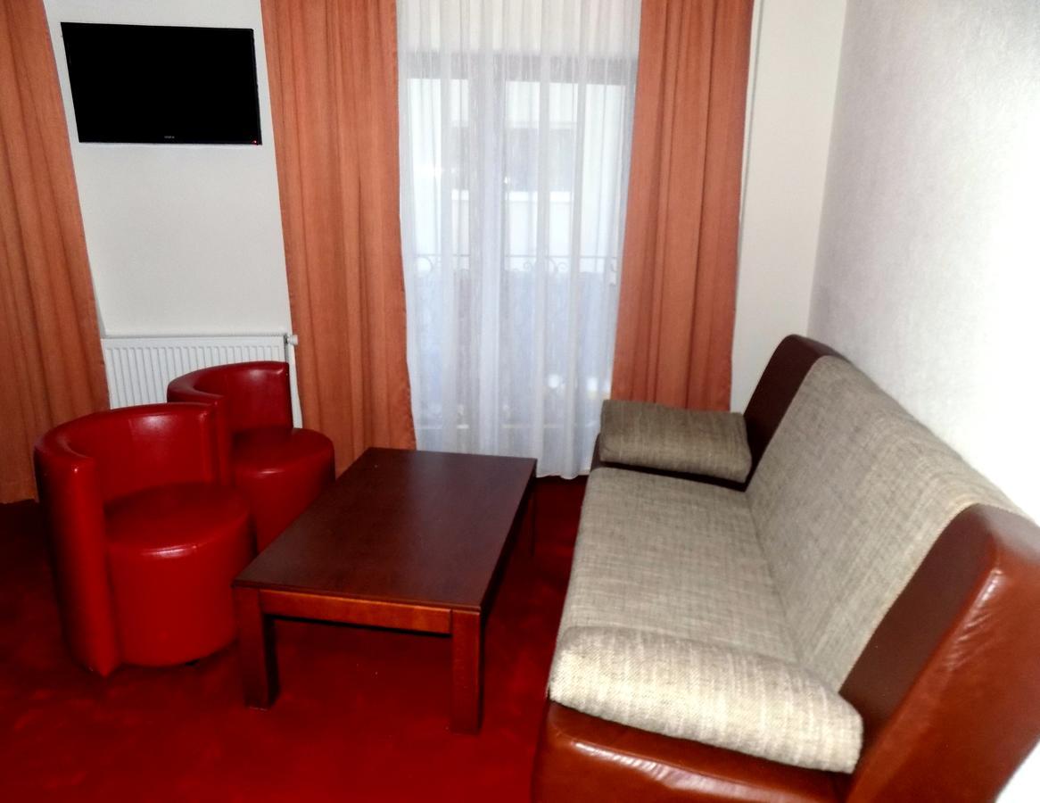 Hotel Knez Kupres  Extérieur photo